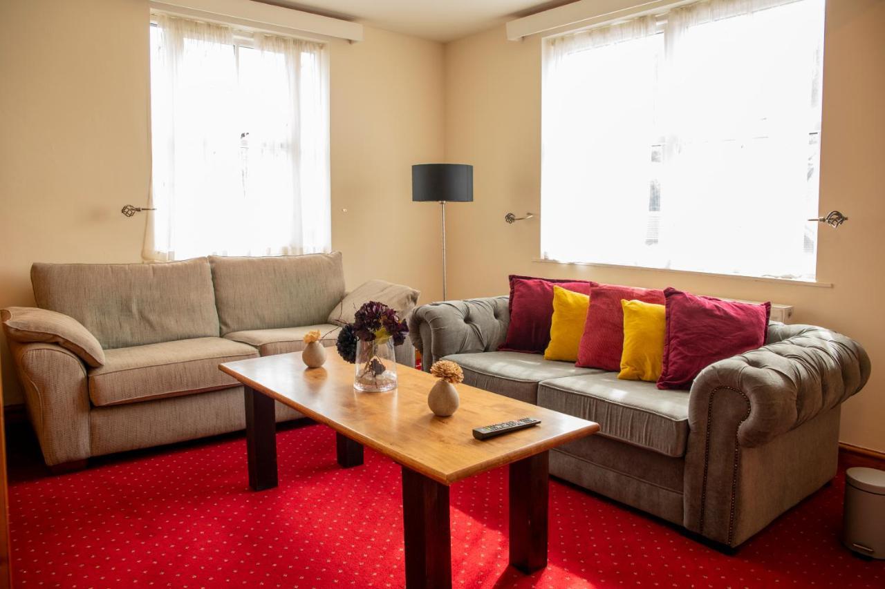 The Knighton Apartment by Paymán Club Esterno foto