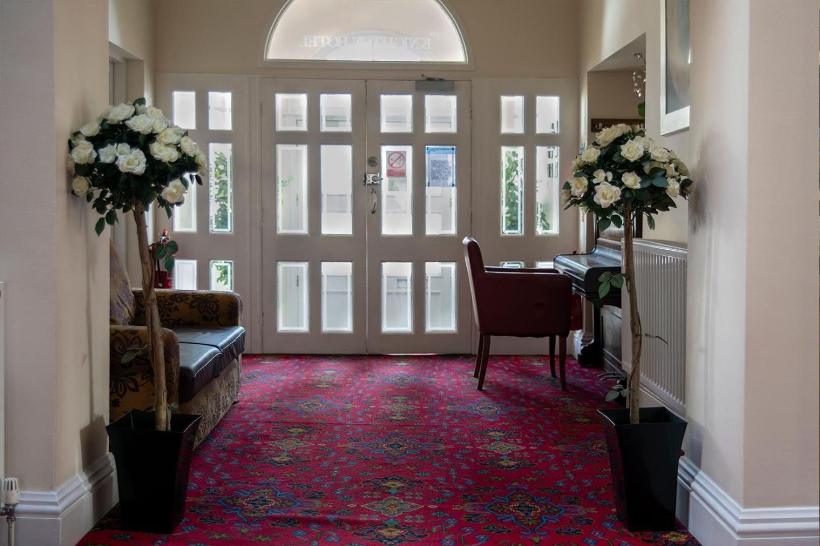The Knighton Apartment by Paymán Club Esterno foto